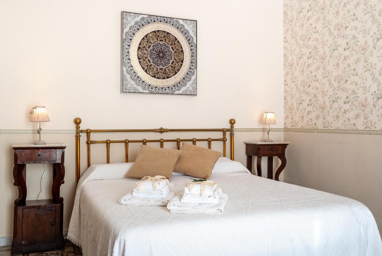 B&B Risveglio Col Rosone Lecce Exterior foto